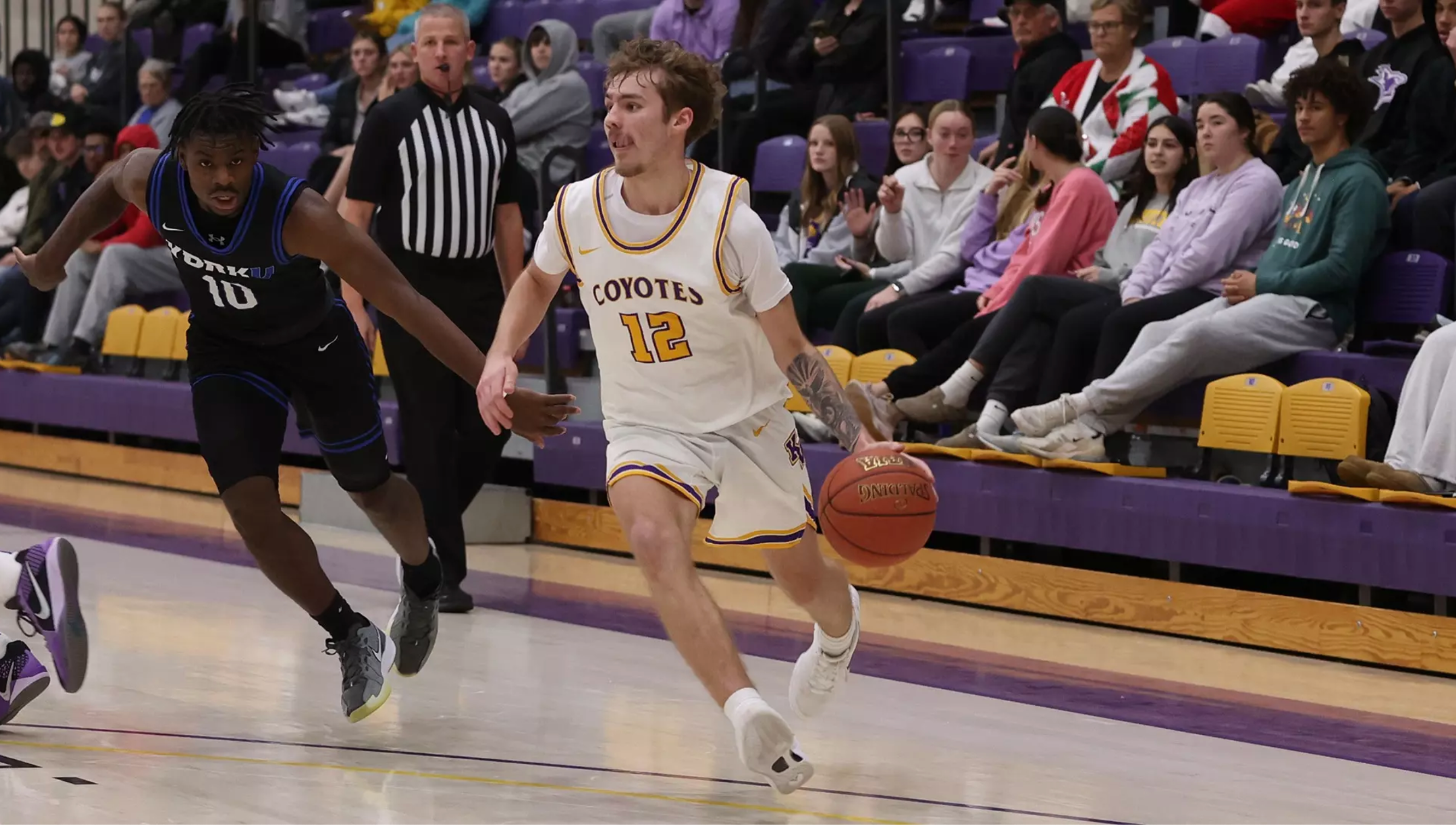 Spires pull away in second half to top Coyotes 80-67