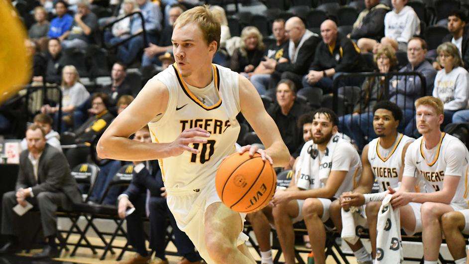 FHSU Athletics photo
