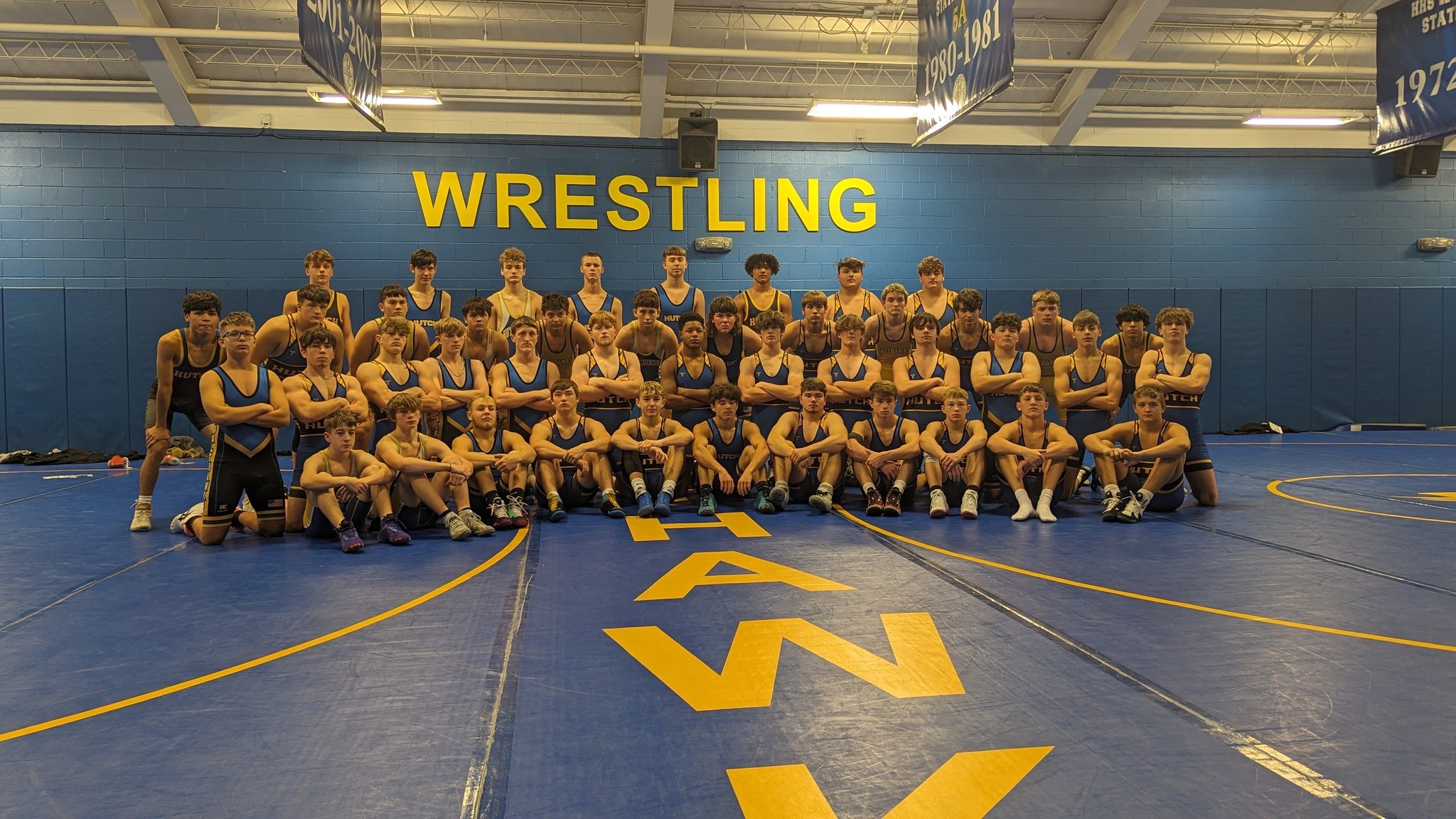 7 Salthawks qualify for State