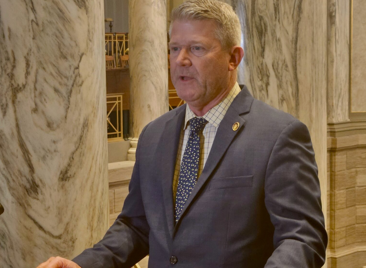  Sen. Doug Beck, D-Affton, speaks Thursday after the Senate approved a measure making it harder to pass a constitutional amendment proposed by an initiative petition. (Rudi Keller/Missouri Independent)
