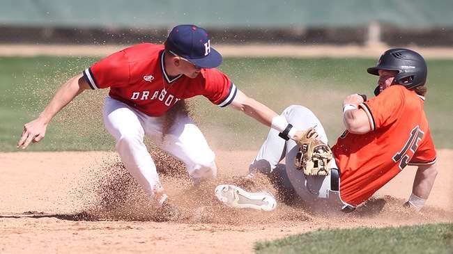 The Blue Dragon Baseball team had 22 runs on 21 hits, but the Cowley Tigers won the non-conference battle on Tuesday at Hobart-Detter Field, defeating Hutchinson 23-22. (Billy Watson/Blue Dragon Sports Information)