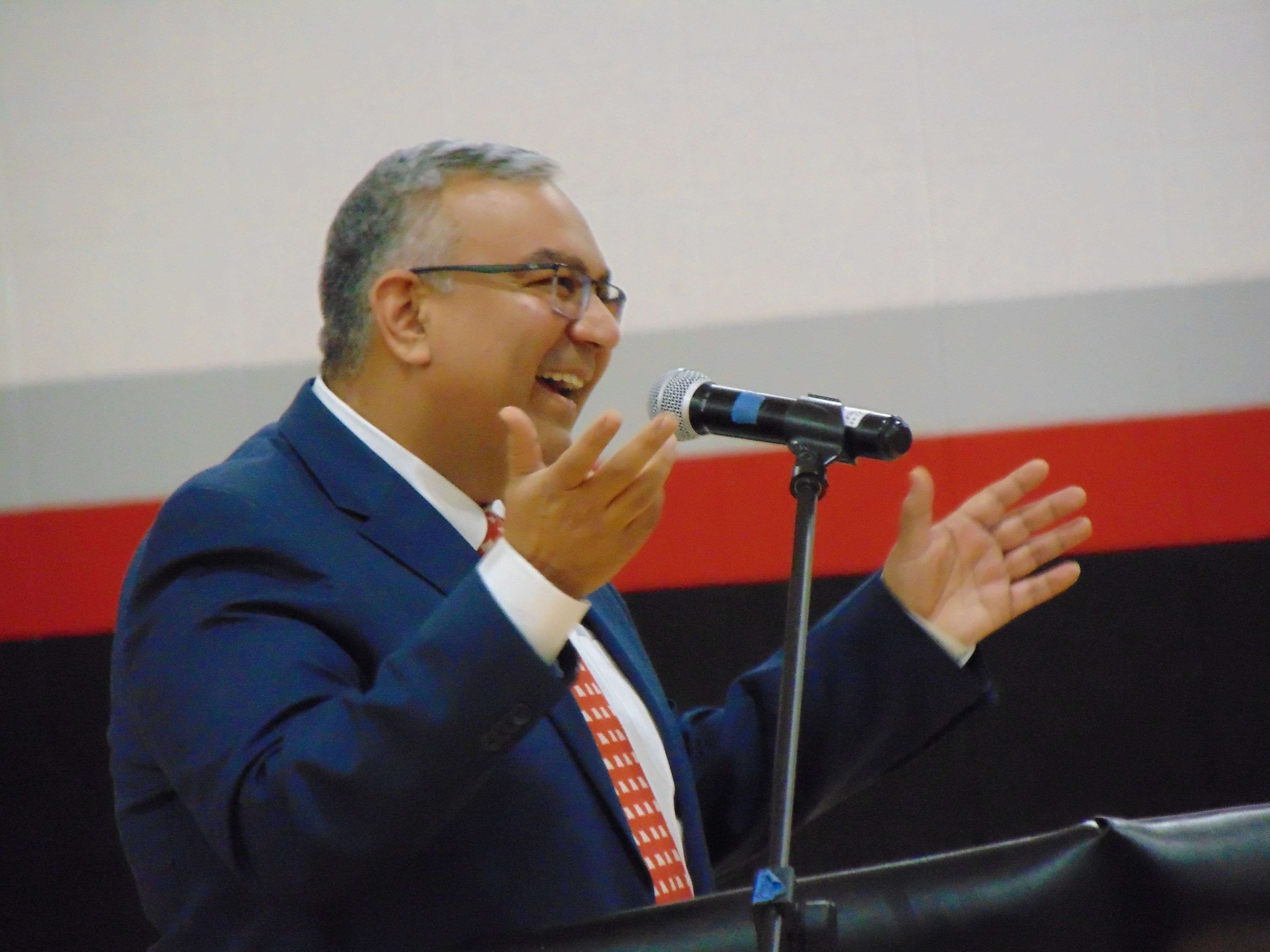 Missouri State Treasurer Vivek Malek speaks at St. Joseph Christian School/Photo by Brent Martin