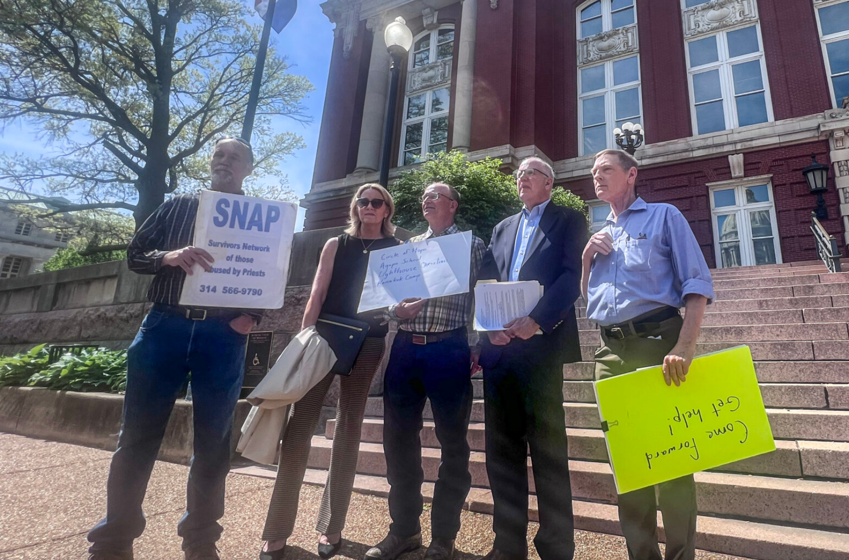 Advocates for protections for survivors of childhood sexual abuse speak in front of the Missouri Supreme Court building prior to delivering a letter to the Missouri Attorney General (Annelise Hanshaw/Missouri Independent).