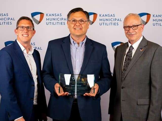 Russell City Manager Jon Quinday was presented the 2024 Edgar P. Schowalter Award by Kansas Municipal Utilities.