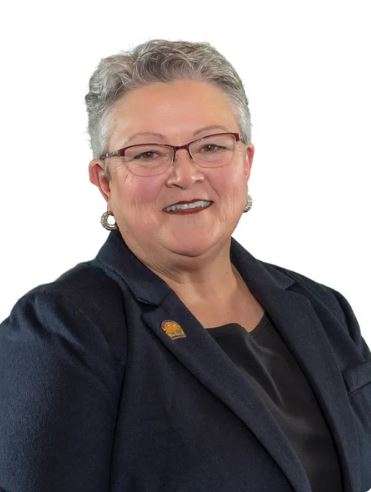 Marsha McConnell-Photo Courtesy Plaza Astle Realty