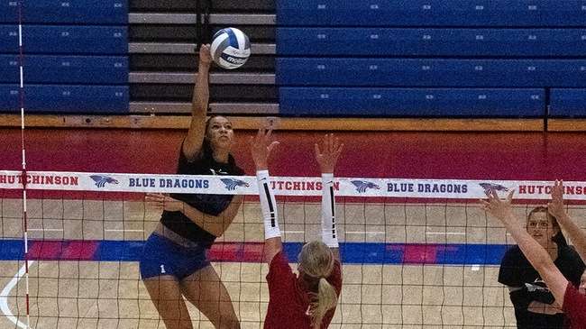 Tiana Simmons had a combined 17 kills in a pair of matches on Saturday at the Reiver Classic in Council Bluffs, Iowa.