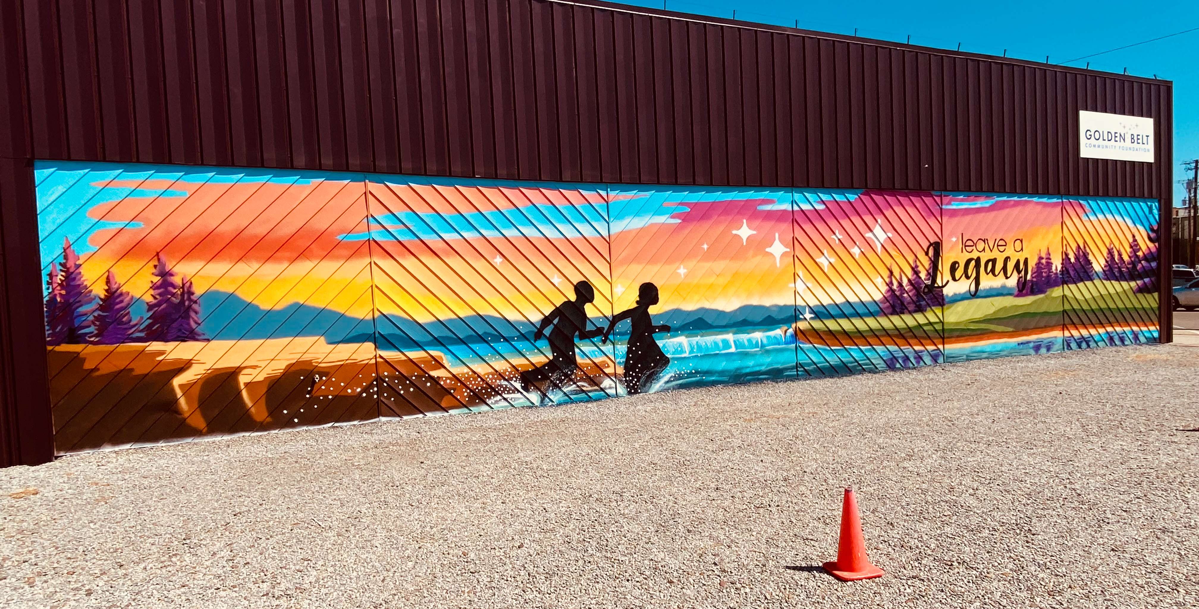 A new mural was painted at 1307 Williams in Great Bend by Melanie Ryan.