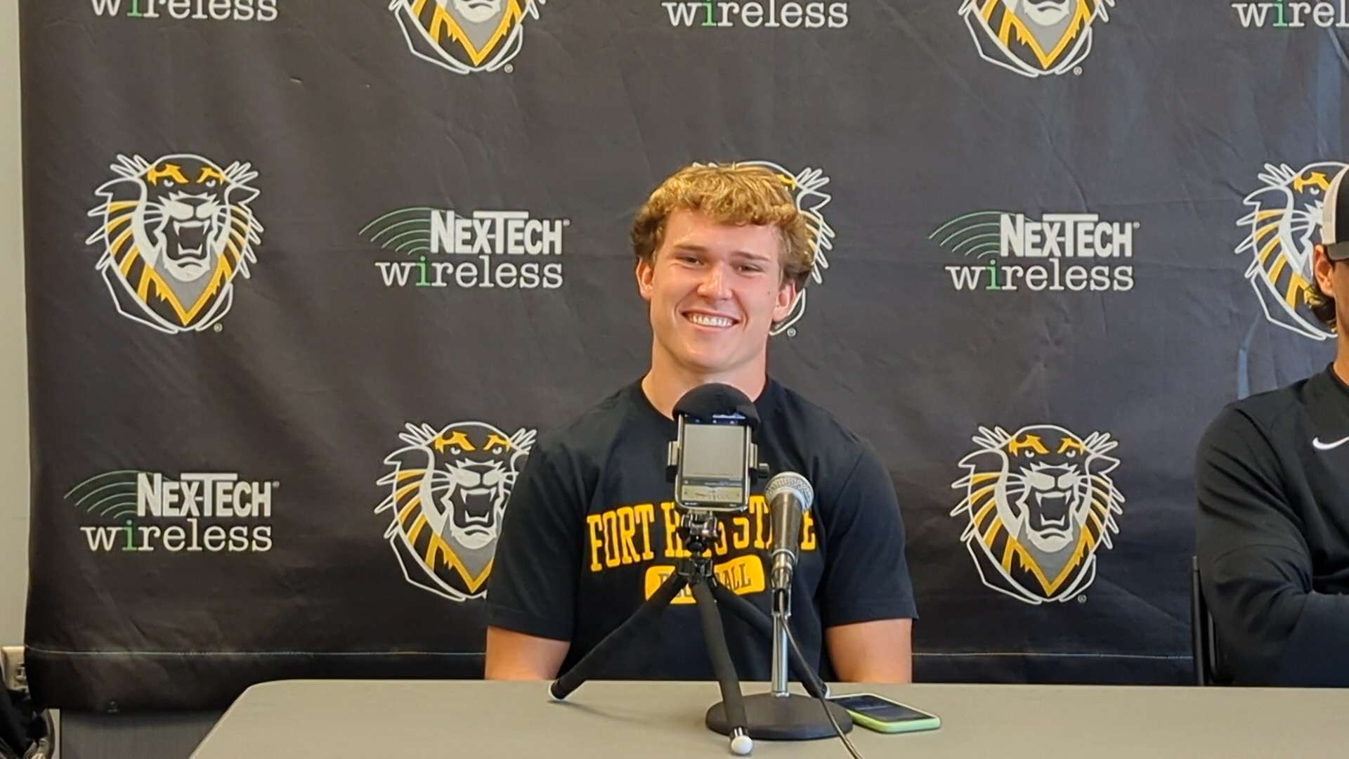 🏈📹 FHSU weekly press conference