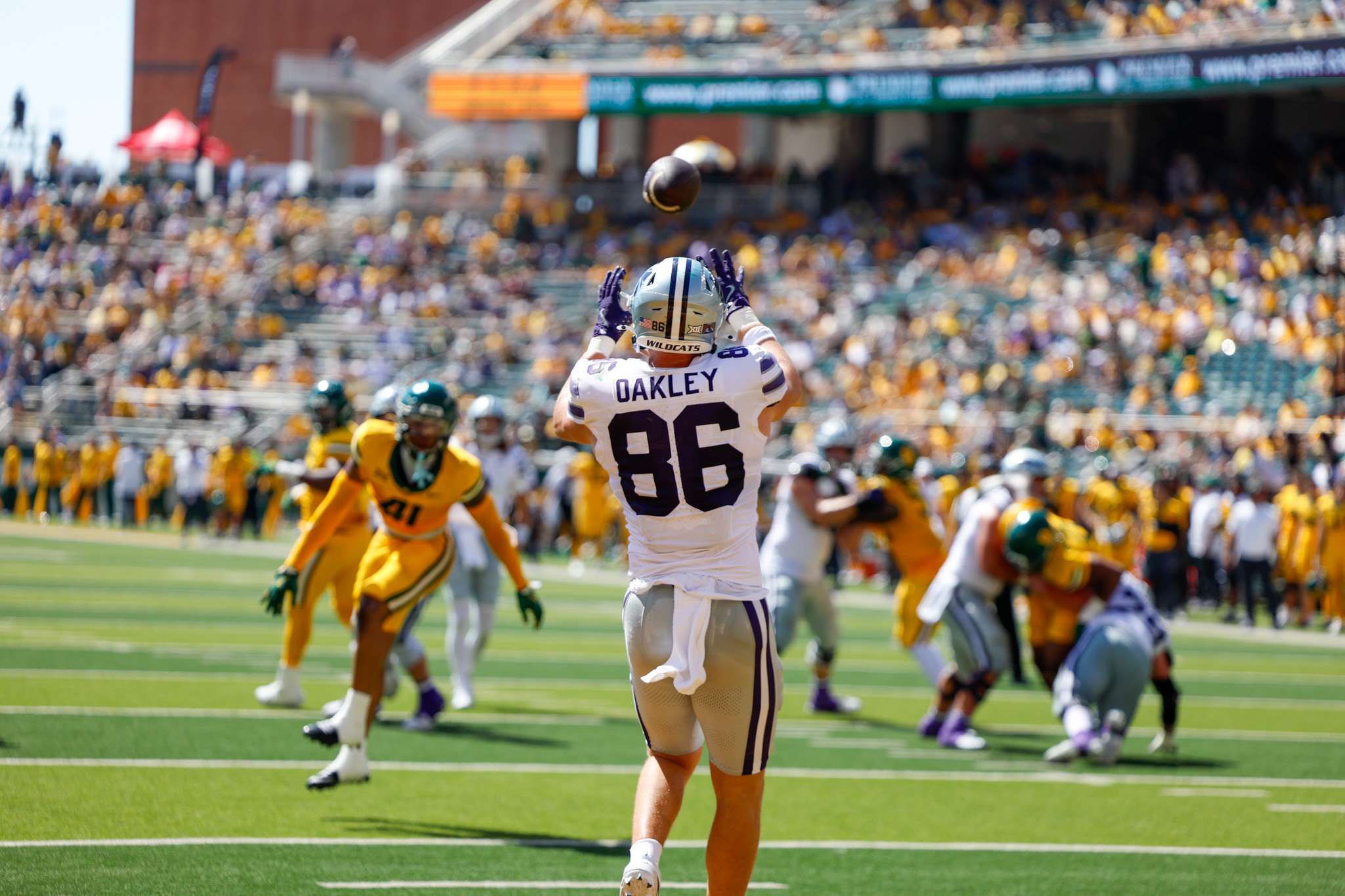 Garrett Oakley caught a nine yard touchdown pass near the end of the first half, which sent the game to the halftime break tied.&nbsp; Kansas State fell to Baylor 35-34 on Saturday/ Photo courtesy of K State Football on X
