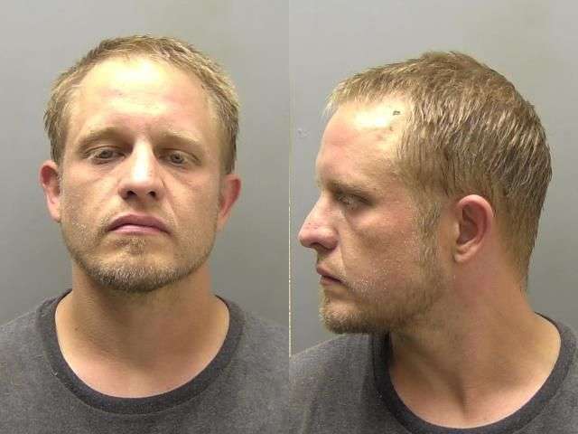CARPENTER MATTHEW AGG FLEEING NO BOND