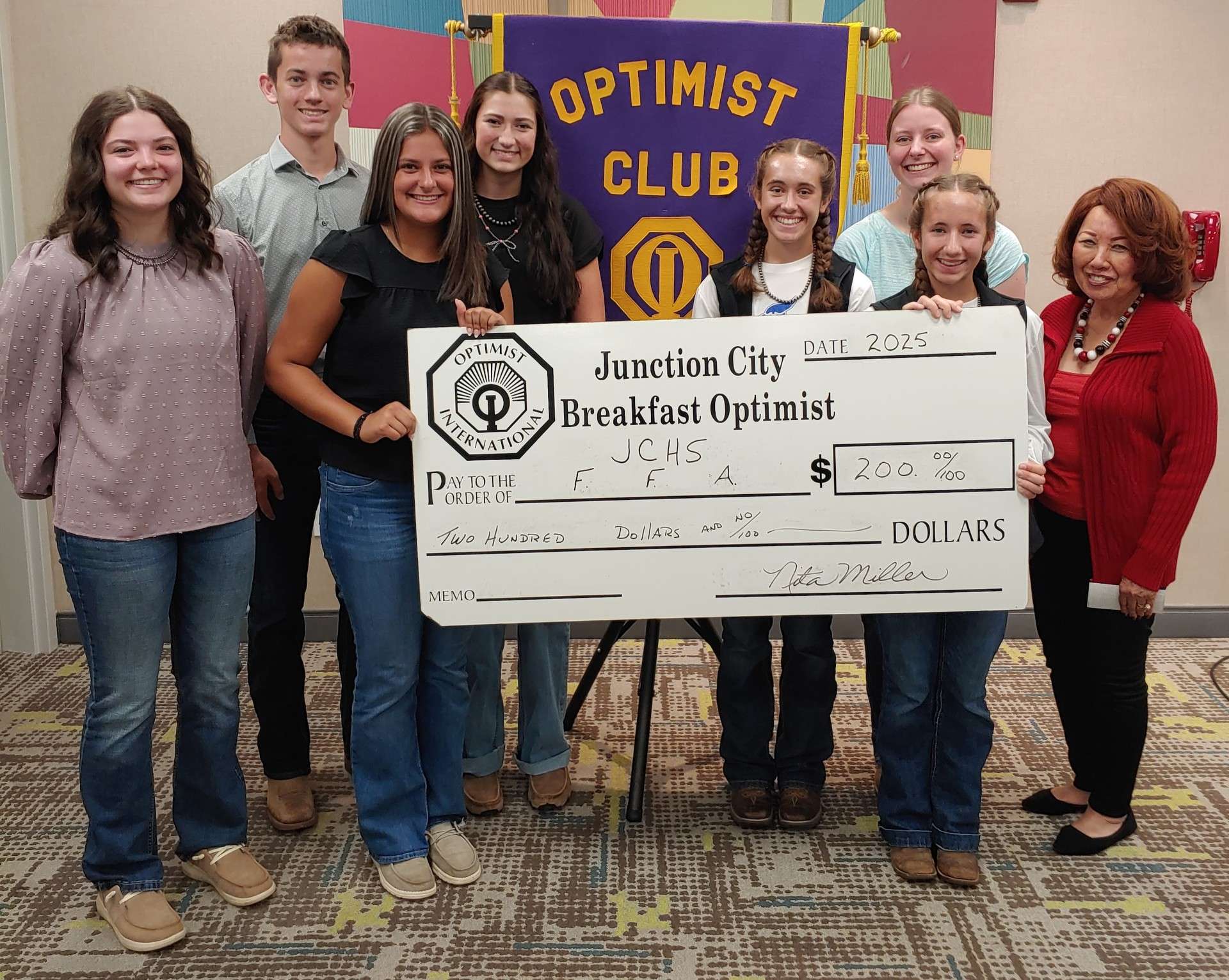 Pictured left to right in the front row: Makayla Smith; Hanna Huddleston; Kennedy Moreland; Brittany Dibben and JC Breakfast Optimist Club President, Nita Miller.Back row: Jacob Roeser; Kayleigh Goggins; and Chevy Olson. 