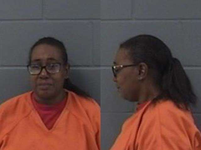 Latasha Thomas, Possession of paraphernalia with intent to manufacture/plant/cultivate controlled substance; Possession of marijuana; Distribute certain stimulant, 3.5 - < 100 grams, arrested 10/12