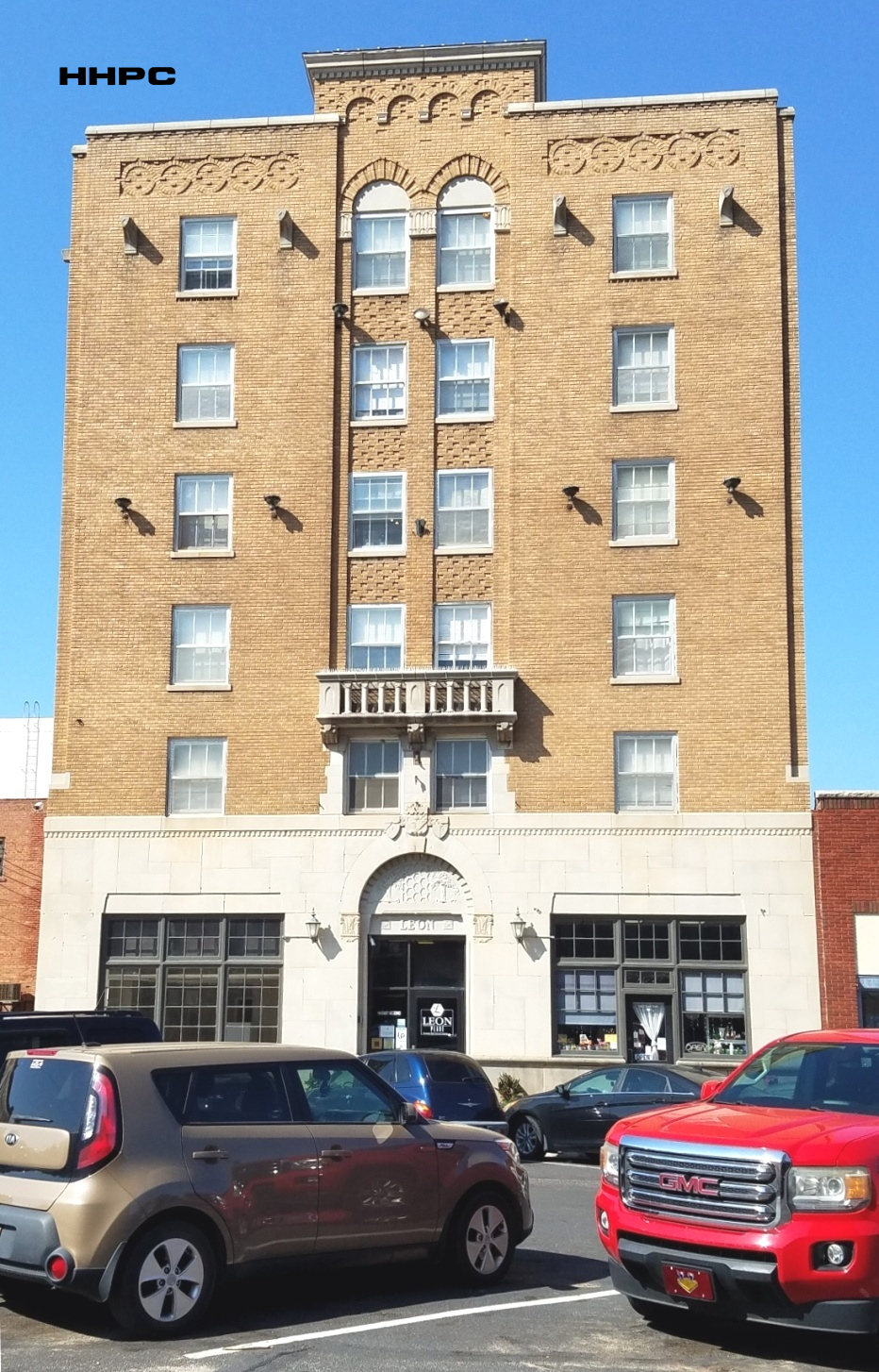 Leon Hotel - Leon Place Apts. & Offices - 14 E. 2nd - Sept. 11, 2025. Courtesy of the Conard-Harmon Collection.