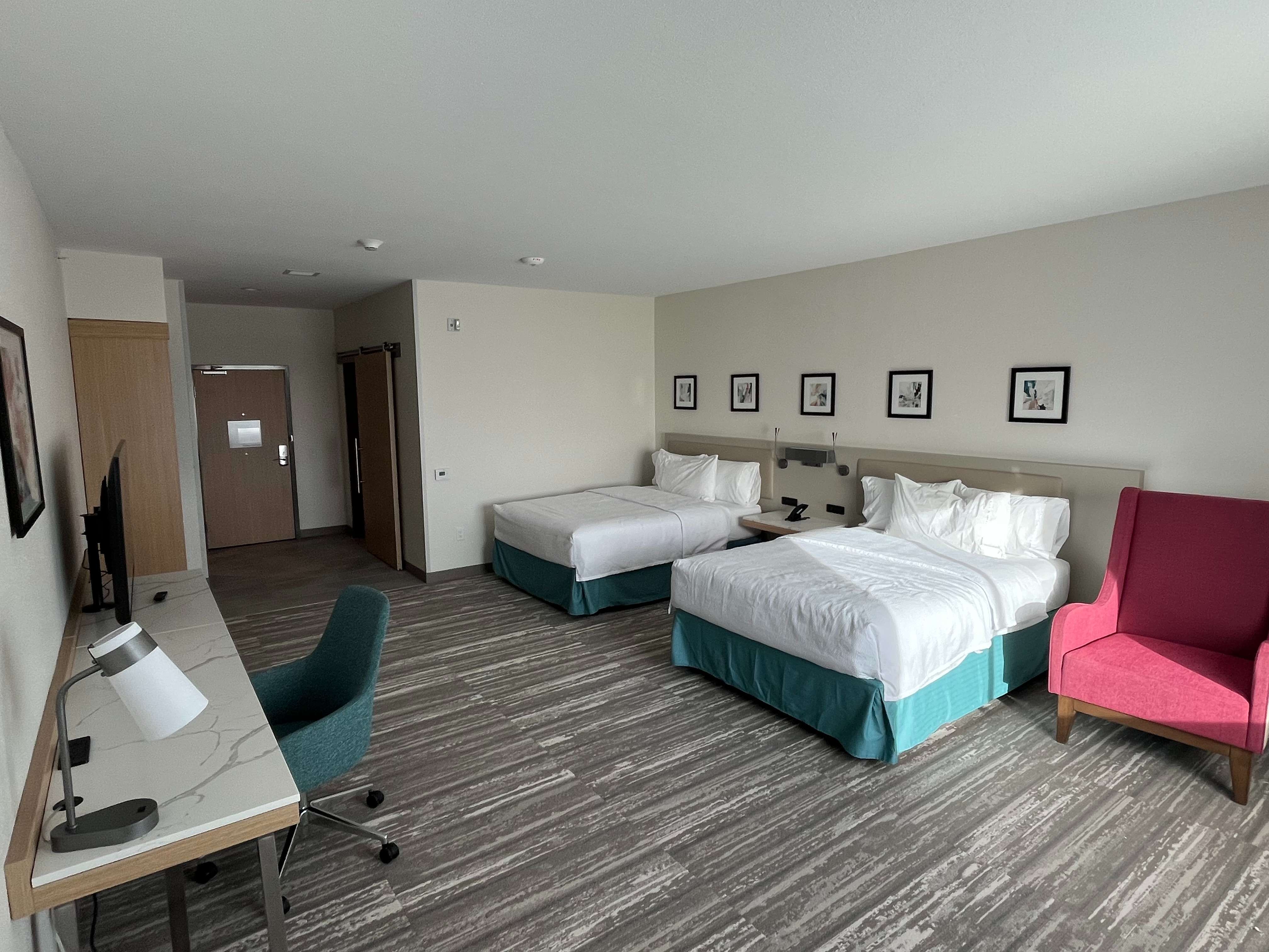 The Hilton Garden Inn features 112 guest rooms, including 72 double-queen rooms and 40 single-king rooms. (Hutch Post photo / Marc Jacobs)
