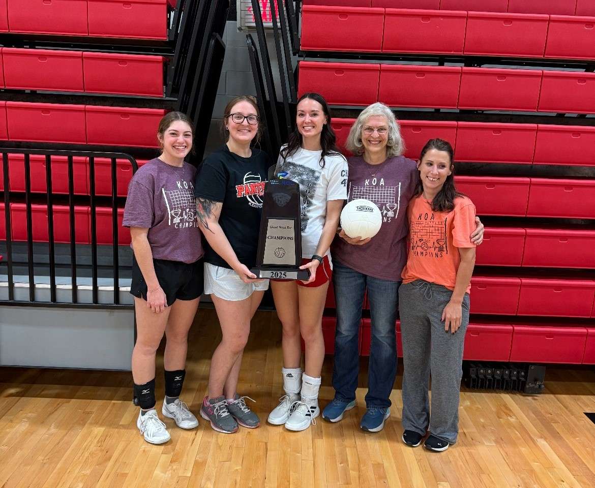 <b>Monday Women's Intermediate: KOA - Team Manager, Debbie Koch</b>