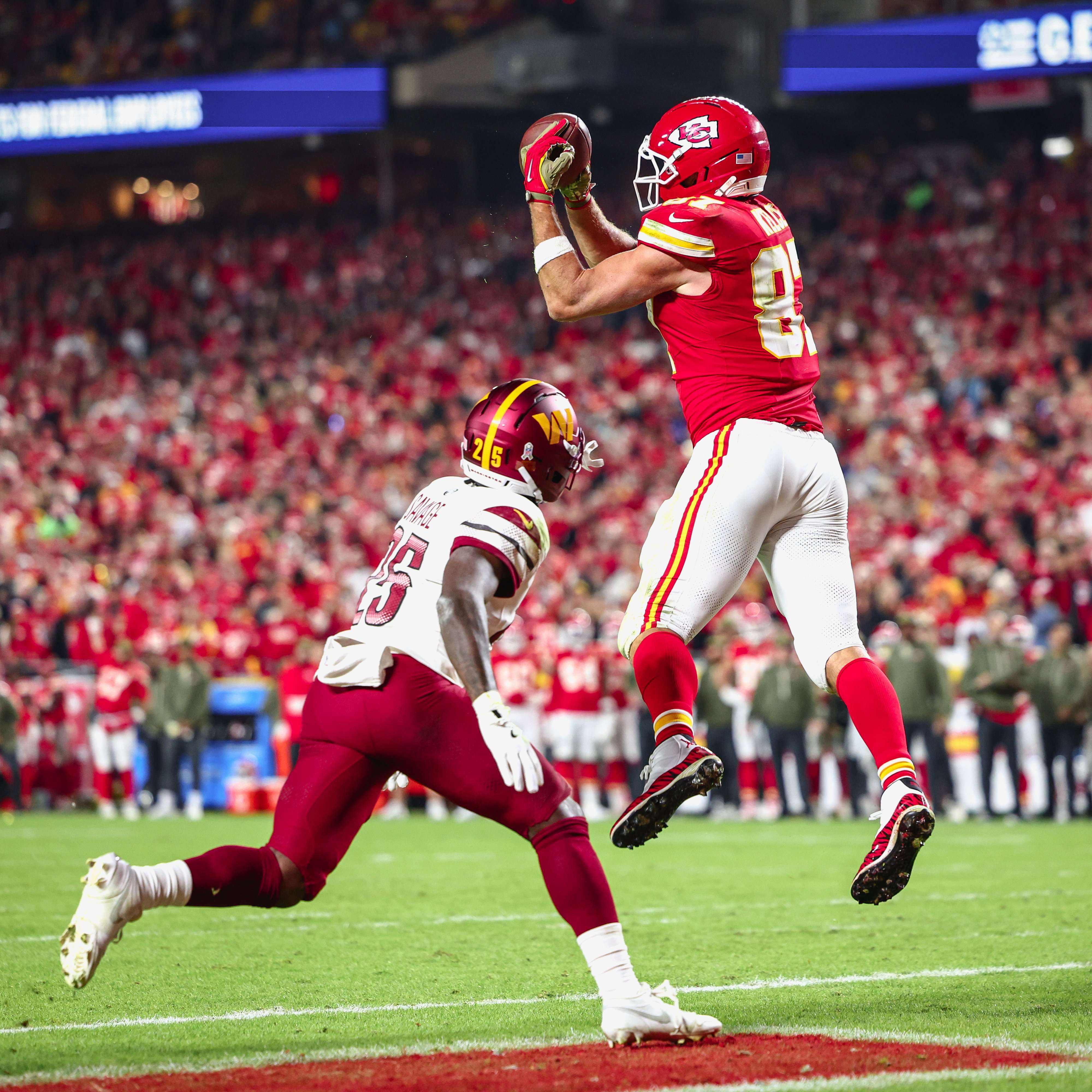 Travis Kelce catches a 10 yard touchdown pass from Patrick Mahomes.  The touchdown reception was the 100th of Kelce's career/ Photo courtesy of Chiefs on X
