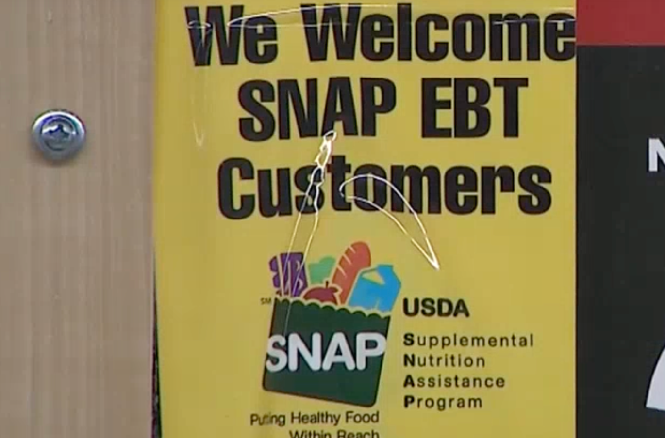 Proposed bill would require Kansas gov. to submit personal food assistance data to feds