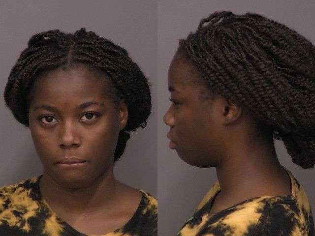 Desmornes, Medjine Amanie