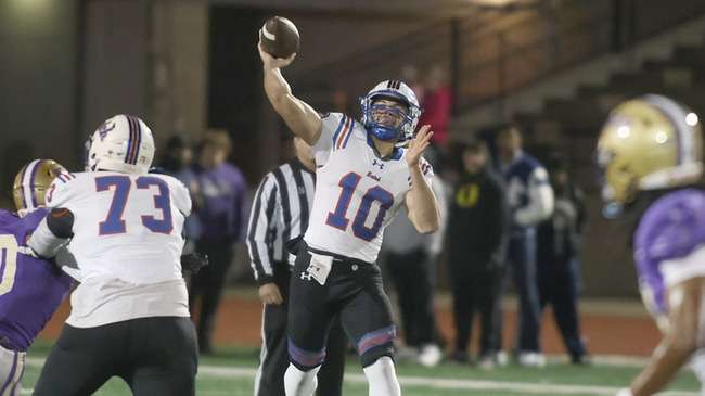 Quarterback Christian Johnson and the No. 1-ranked Blue Dragons travel to Highland at 1 p.m. on Saturday in HIghland. (Billy Watson/Blue Dragon Sports Information)