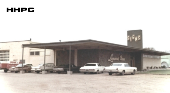 Luminous Neon - 1429 W. 4th - c. 1970. Courtesy of the Conard-Harmon Collection.