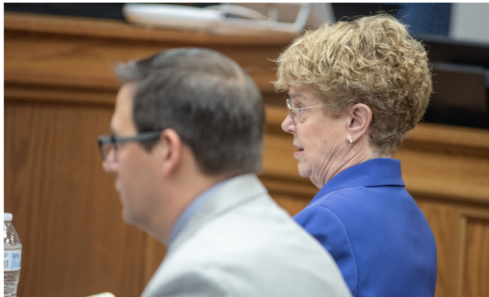 Loretta Haggard, an attorney representing the Missouri National Education Association, questions the State Treasurer’s director of programs in a trial challenging the constitutionality of Missouri’s funding of school vouchers Tuesday morning in the Cole County Courthouse (Annelise Hanshaw/Missouri Independent).