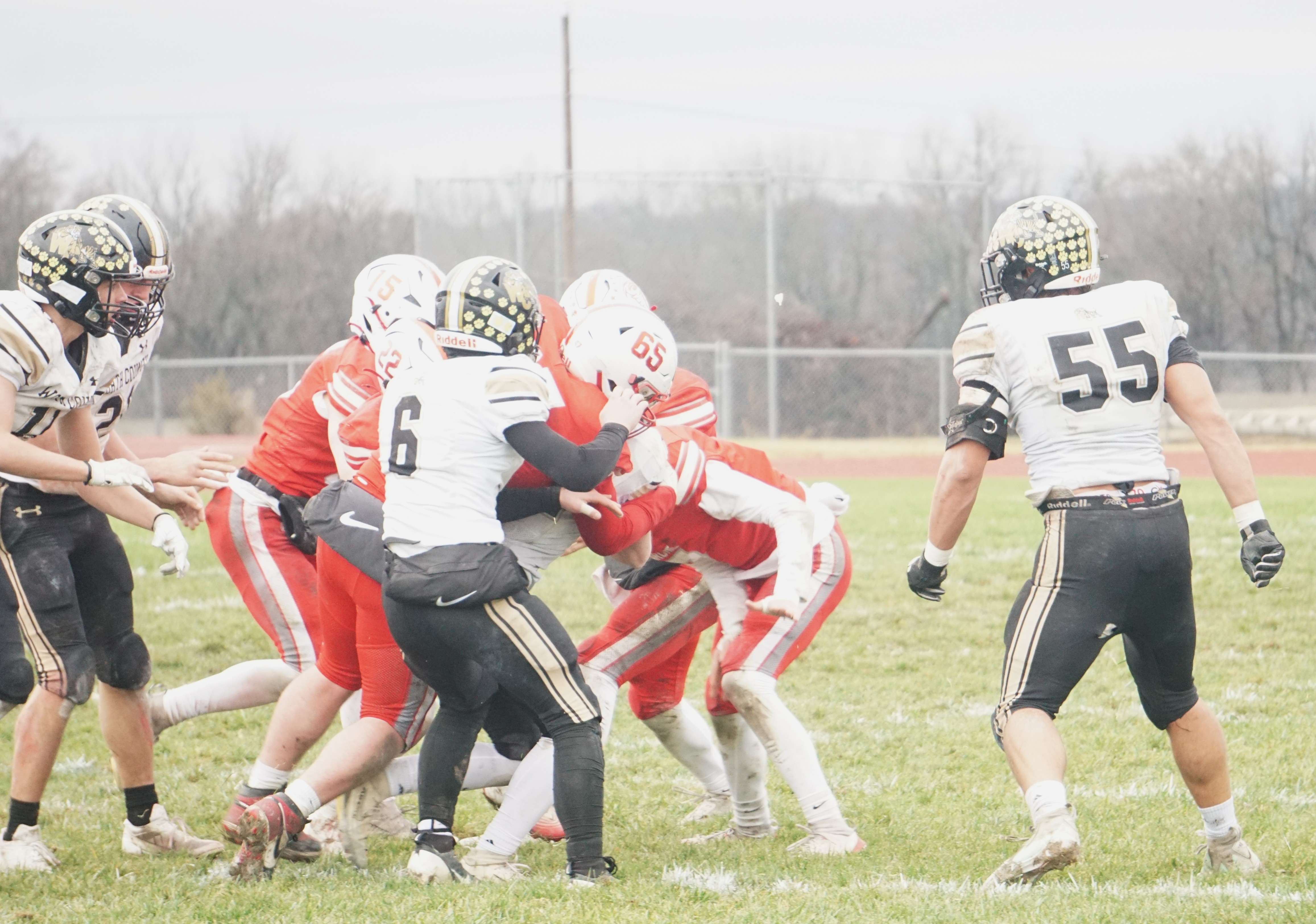 Worth County defends against Archie/ Photo by Matt Pike