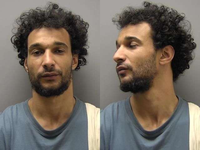 JUDIE DALE AGG FLEEING NO BOND