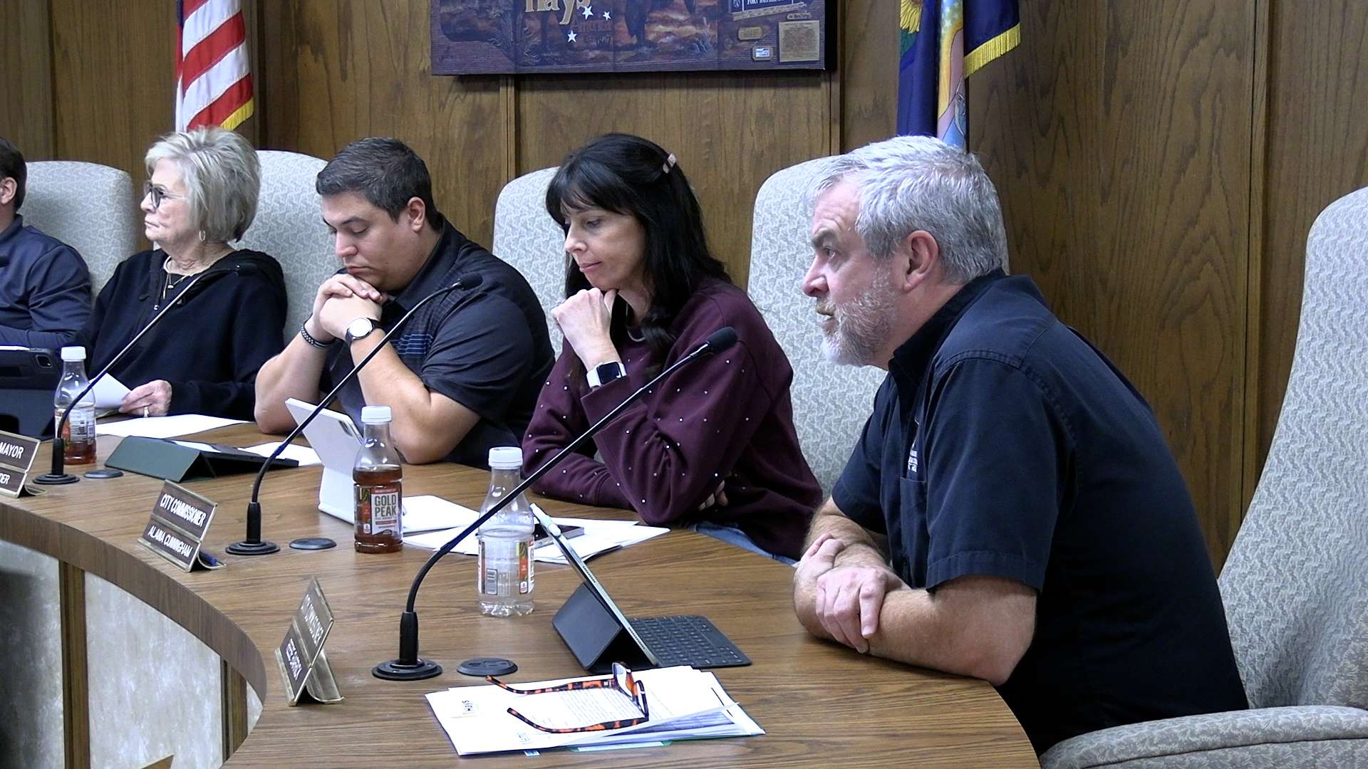 Hays city commissioners at the Dec. 4 work session. Photo by Becky Kiser/Hays Post