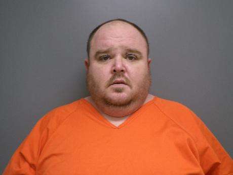 <b>Bradley Clark - Terroristic Threats, Use of Deadly Weapon to Commit a Felony, Operating a Motor Vehicle to Avoid Arrest, Theft by Shoplifting $0-$500</b>