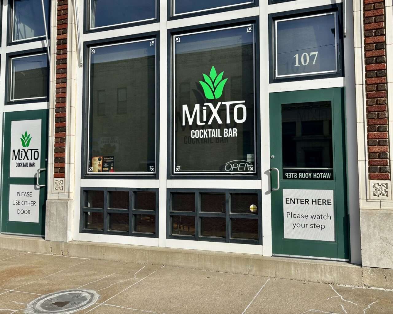The front entrance of Mixto Cocktail Bar in downtown Hays. Photo by Tony Guerrero/Hays Post