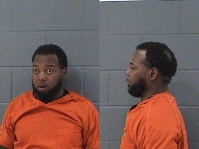 Derontray Middlebrooks, Unlawful damage to property; Assault, arrested 12/08
