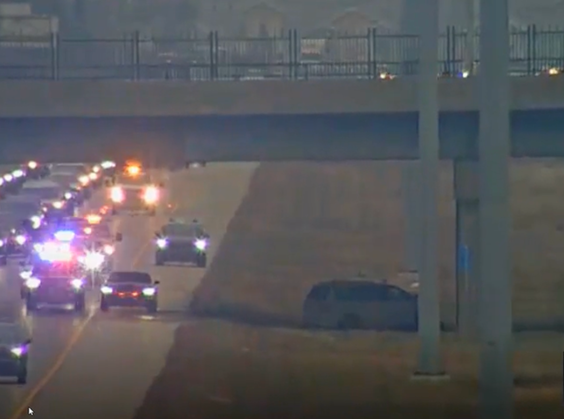 Kansas man killed after minivan strikes overpass pillar