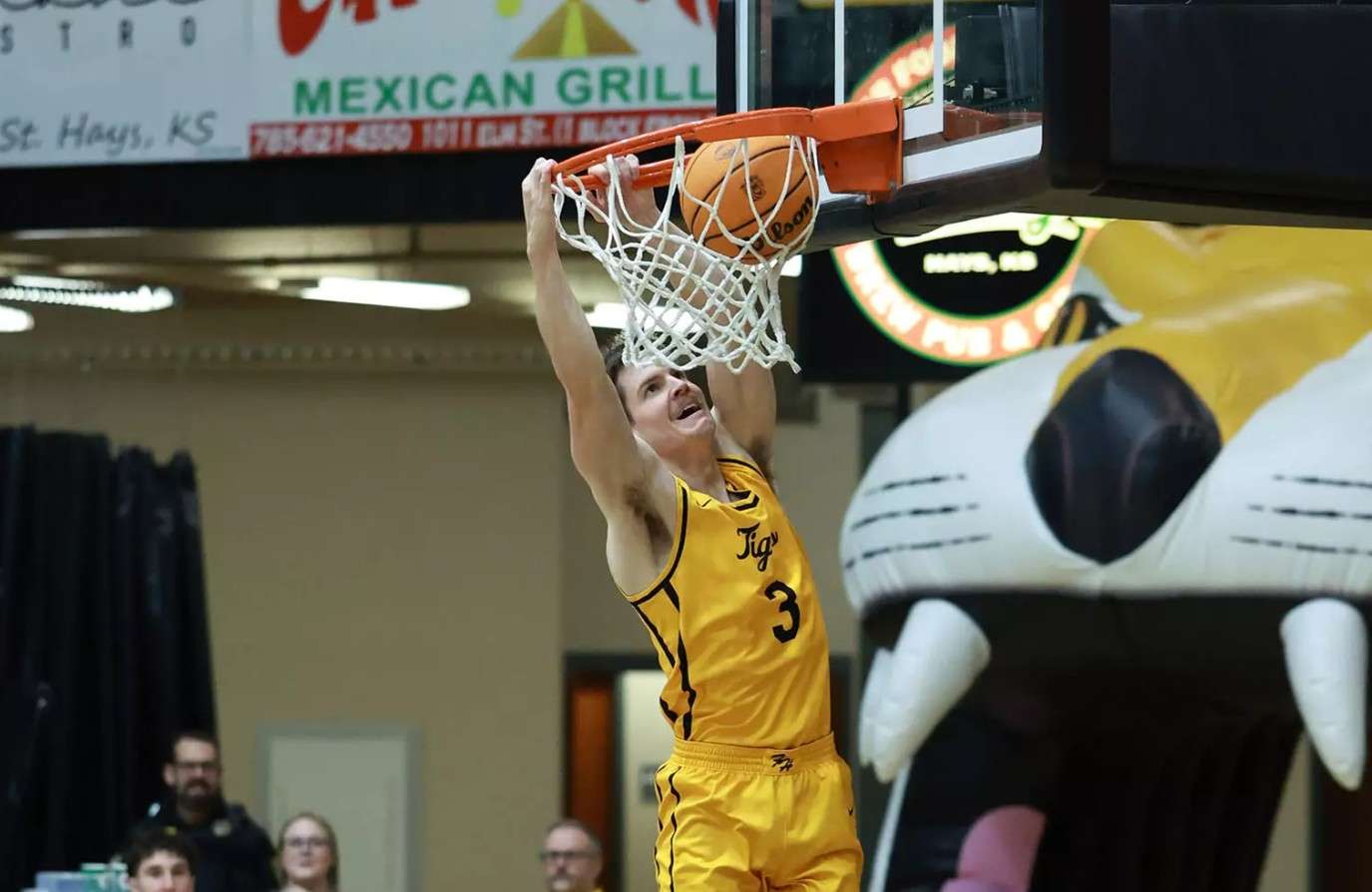Fort Hays State's Lucas Hammeke (3) dunks the ball in the second half of their basketball game against William Jewell College on Saturday, December 13, 2025 in Hays, Kan. (FHSU Athletics photo/Parker Nisbeth))