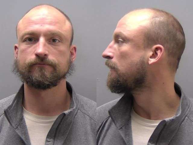 QUARLES LAYNE PAROLE VIOL NO BOND