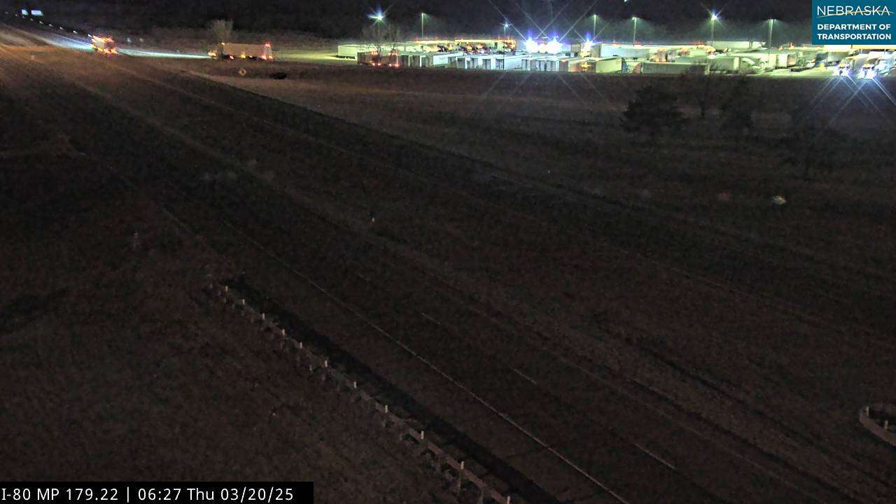 Trucks entering I-80 Eastbound outside of North Platte (NE 511)