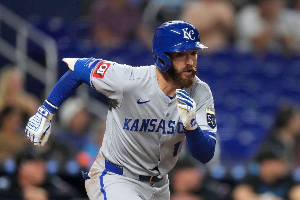 Kansas City Royals John Rave runs after hitting his second home run, in the ninth inning of a baseball game against the Miami Marlins, Friday, July 18, 2025, in Miami. (AP Photo/Rebecca Blackwell)