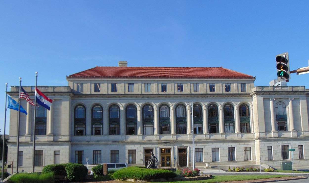 St. Joseph City Hall/file photo