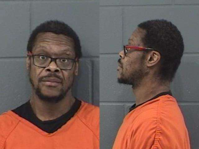 Christopher Hunter, Probation violation (Two counts), arrested 07/22