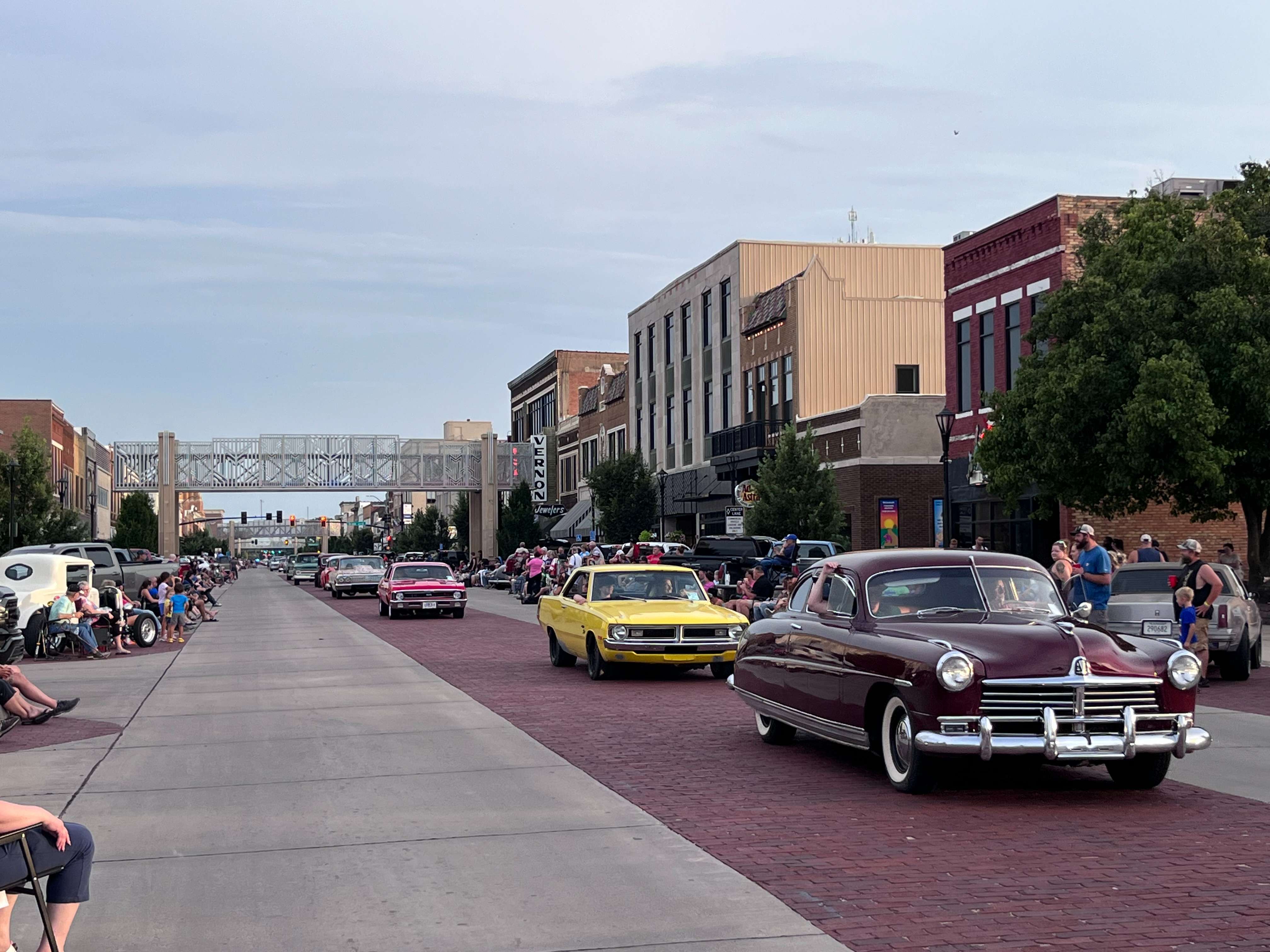 "Sundown Cruise" on Thursday, July 24; photo by Nicolas Fierro