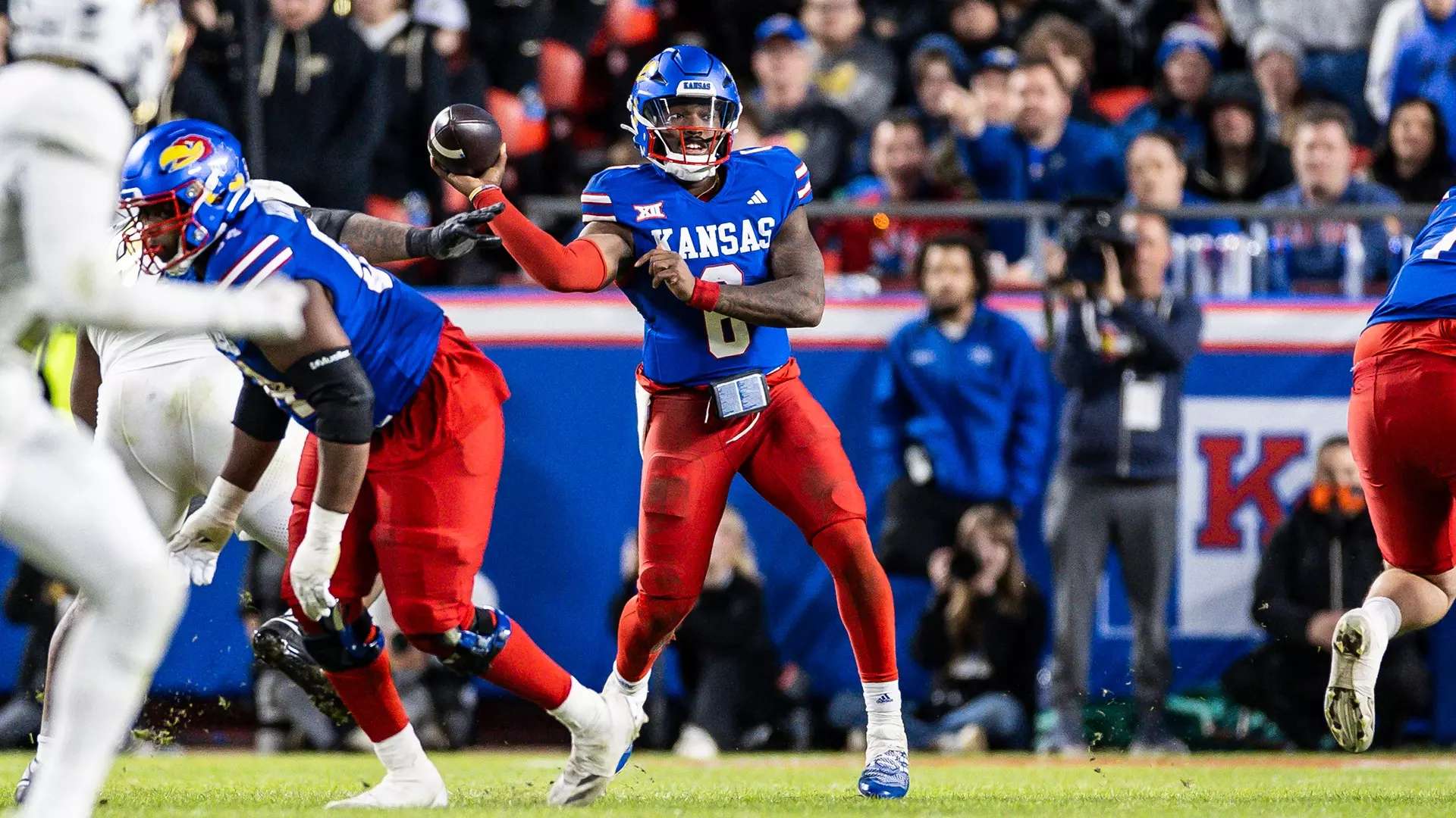 Photo by: Missy Minear/Kansas Athletics