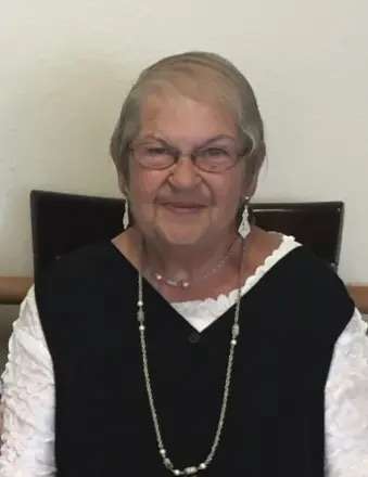 Linda Sue (Oliva) Williams&nbsp;