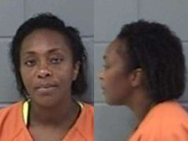 Marion Robinson, Failure to appear (Three counts), arrested 08/04