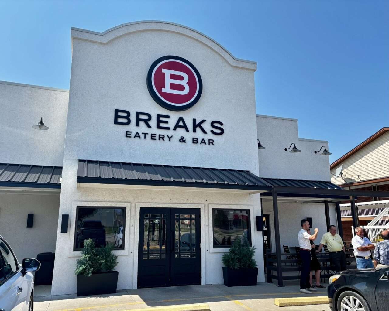 The front of Breaks Eatery & Bar in Hays. Photo by Tony Guerrero/Hays Post