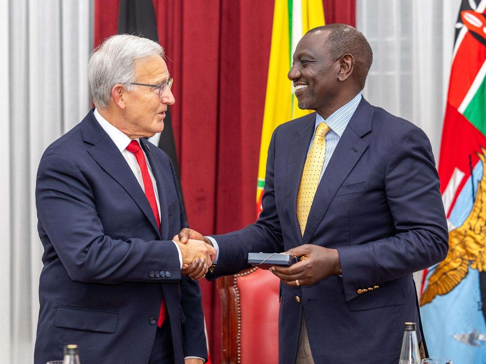 Secretary Evnen and President Ruto of Kenya