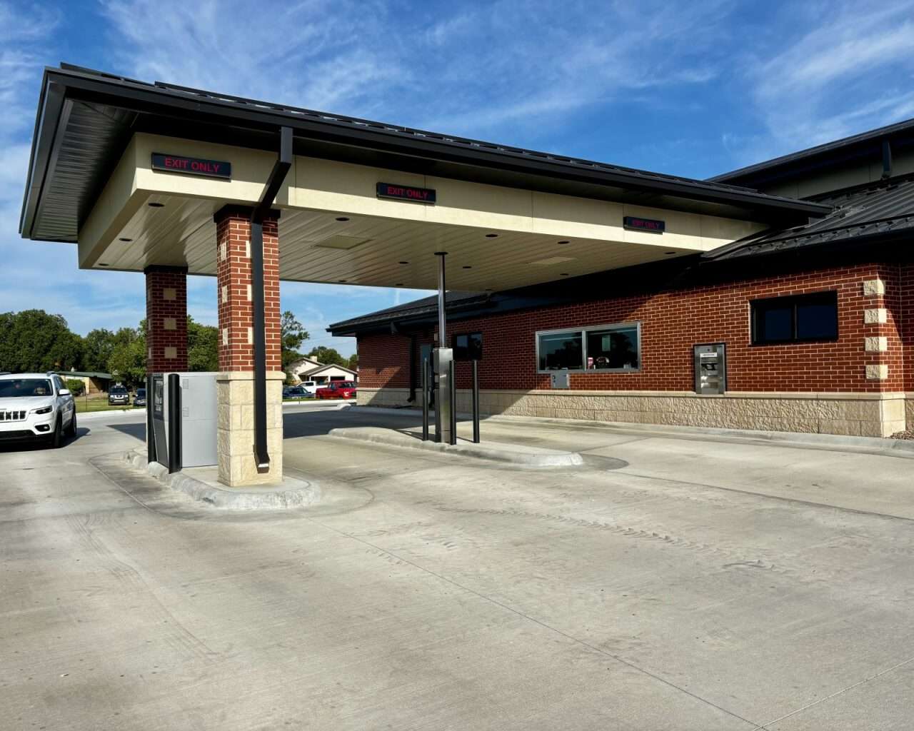 Astra Bank's drive-through at its new location in Hays. Photo by Tony Guerrero/Hays Post