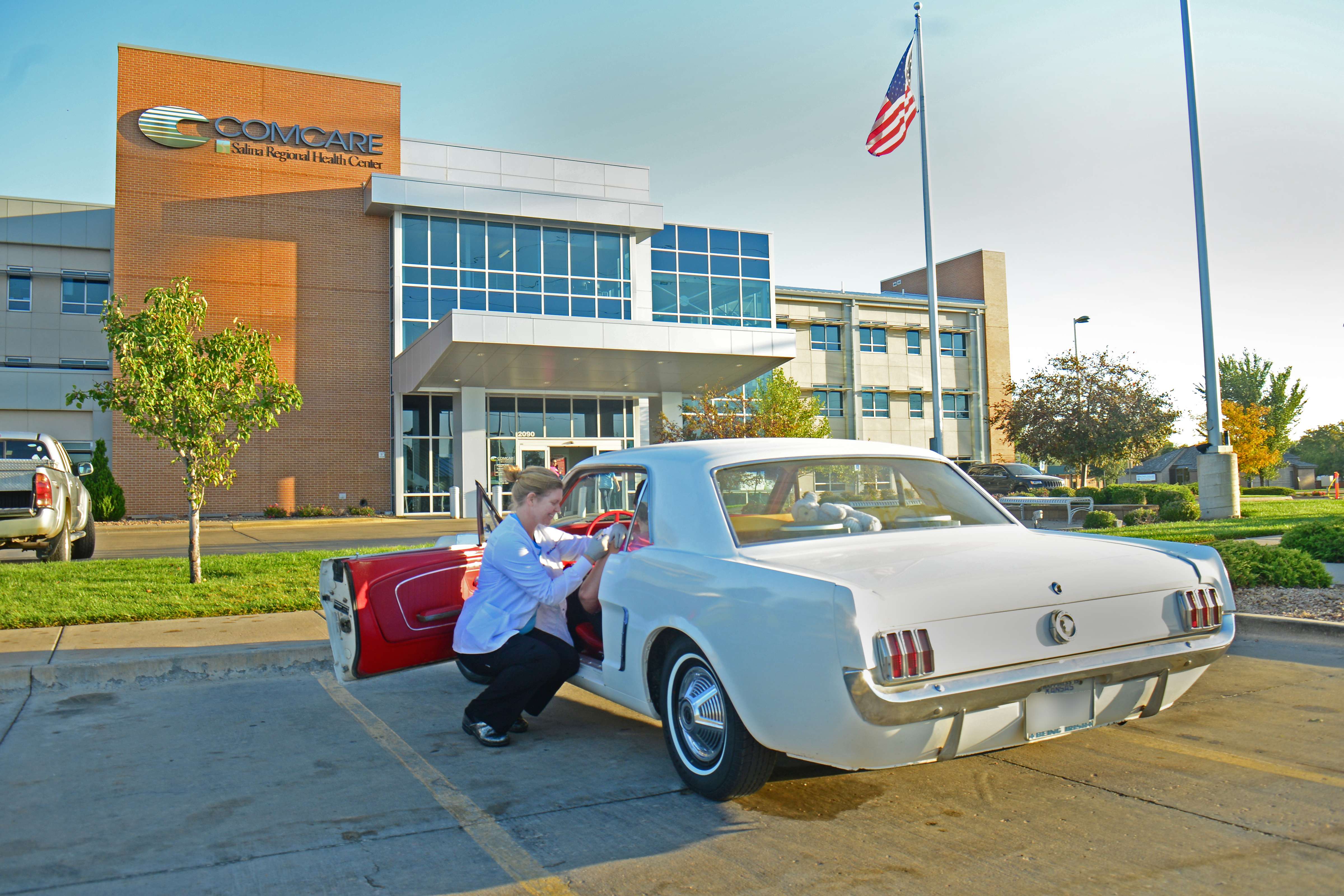 Salina Regional Health Center offering free drive-thru flu&nbsp;shot clinic  to community members six-months or older from <b>8:00 am to noon</b> on <b>Saturday, October 4</b> at <b>COMCARE (2090 S. Ohio St.)</b>. Courtesy of Salina Regional Health Center.