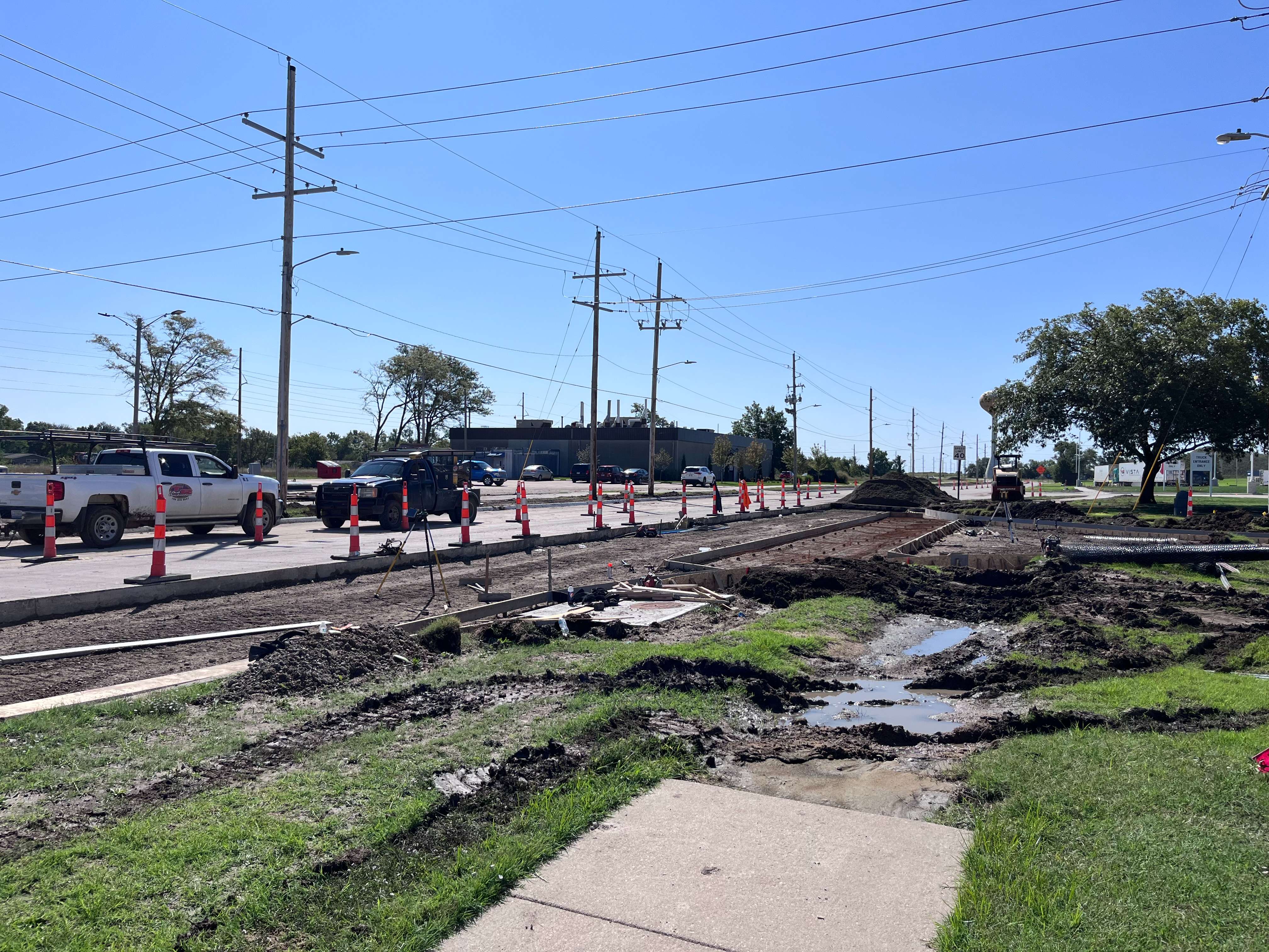 Construction work along Centennial road near the Schwan's Pizza Plant on Jumper road, South of Salina. Photo by Nicolas Fierro 
