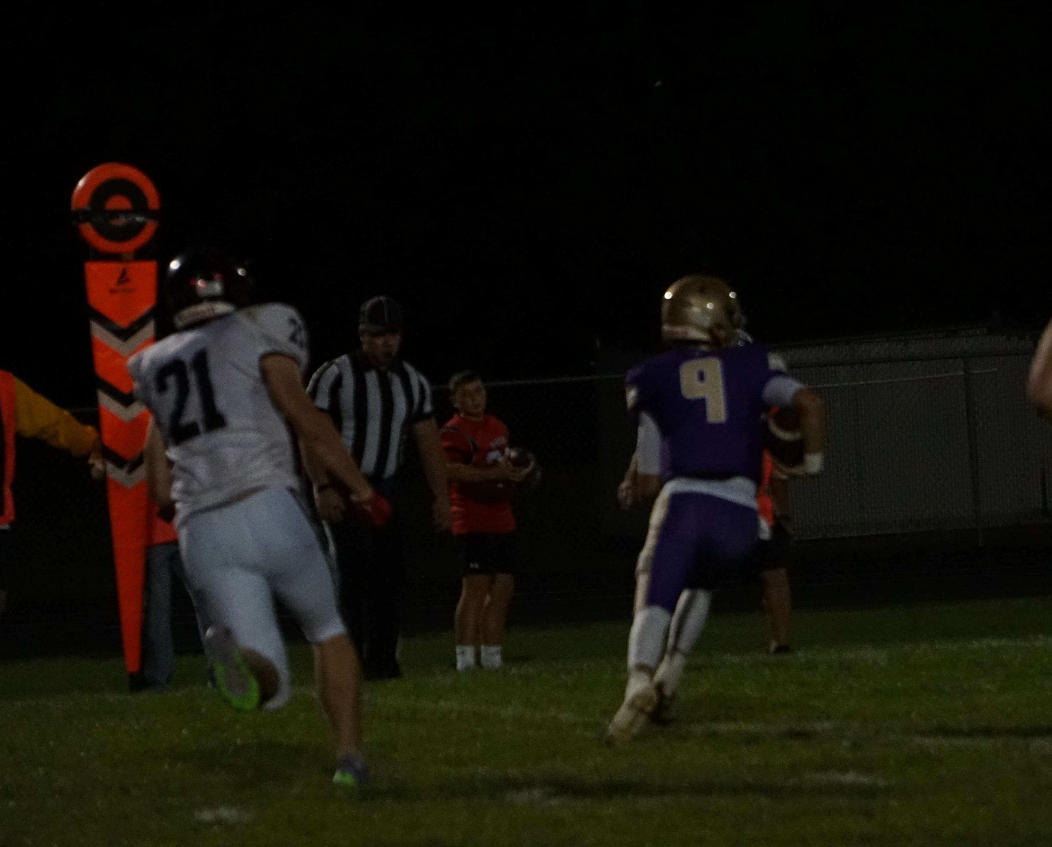 Bishop LeBlond's Cooper Tabor (9) runs for a first down./ Photo by Matt Pike