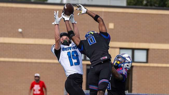 Safety David Jester and the No. 1-ranked Blue Dragons travel to play at No. 9 Iowa Central at Noon Saturday in Fort Dodge, Iowa. (Andrew Carpenter/Digital Fox Photography)