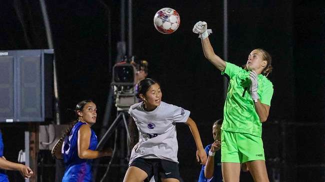 Blue Dragon goalkeeper Evie Carvell makes a big save in the No. 12 Blue Dragons' 1-1 KJCCC draw with Butler on Wednesday at El Dorado. (Photo by Ed Bailey, BCC Sports Information).
